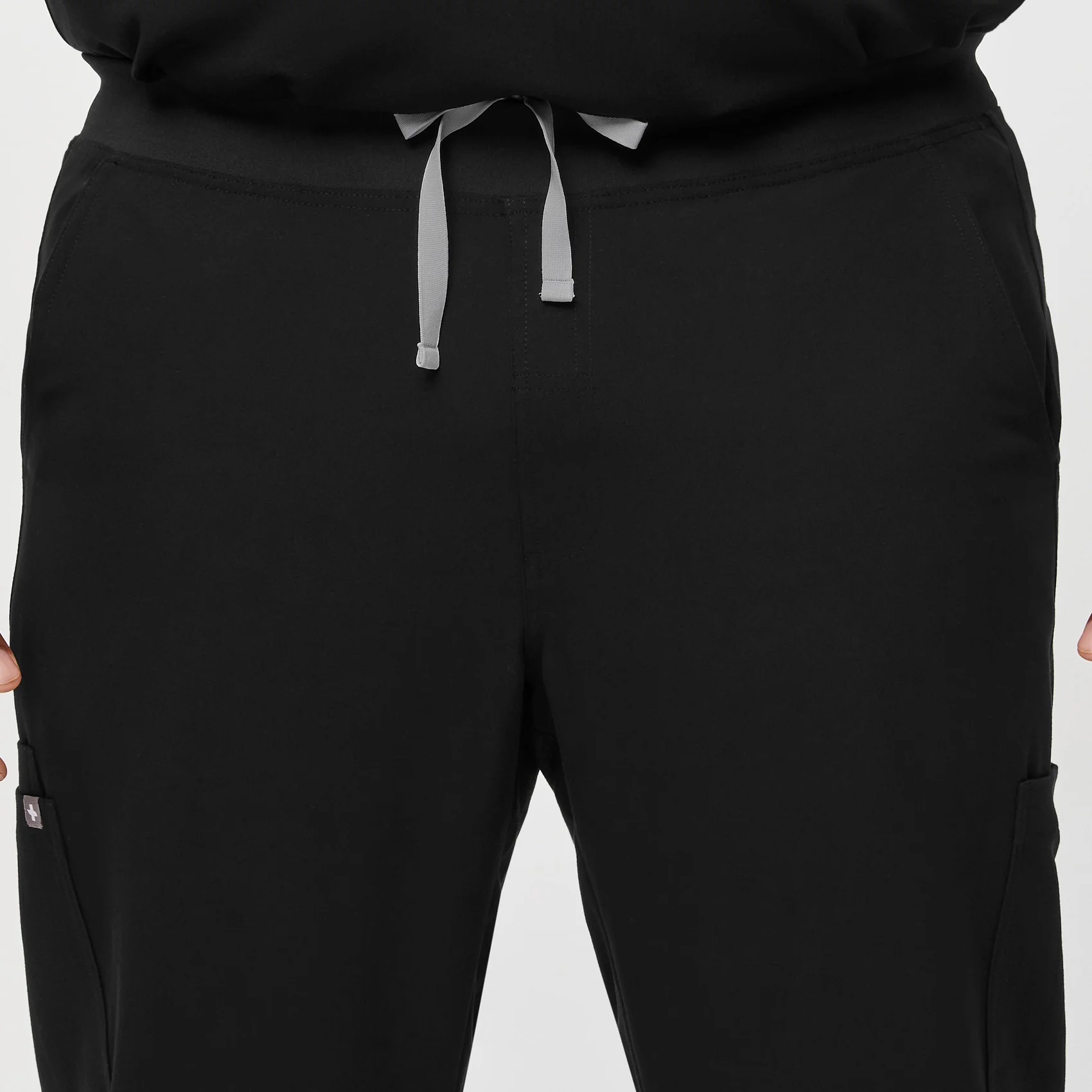 men's Black Axim™ - Short Cargo Scrub Pants (3XL - 6XL) - Image 5