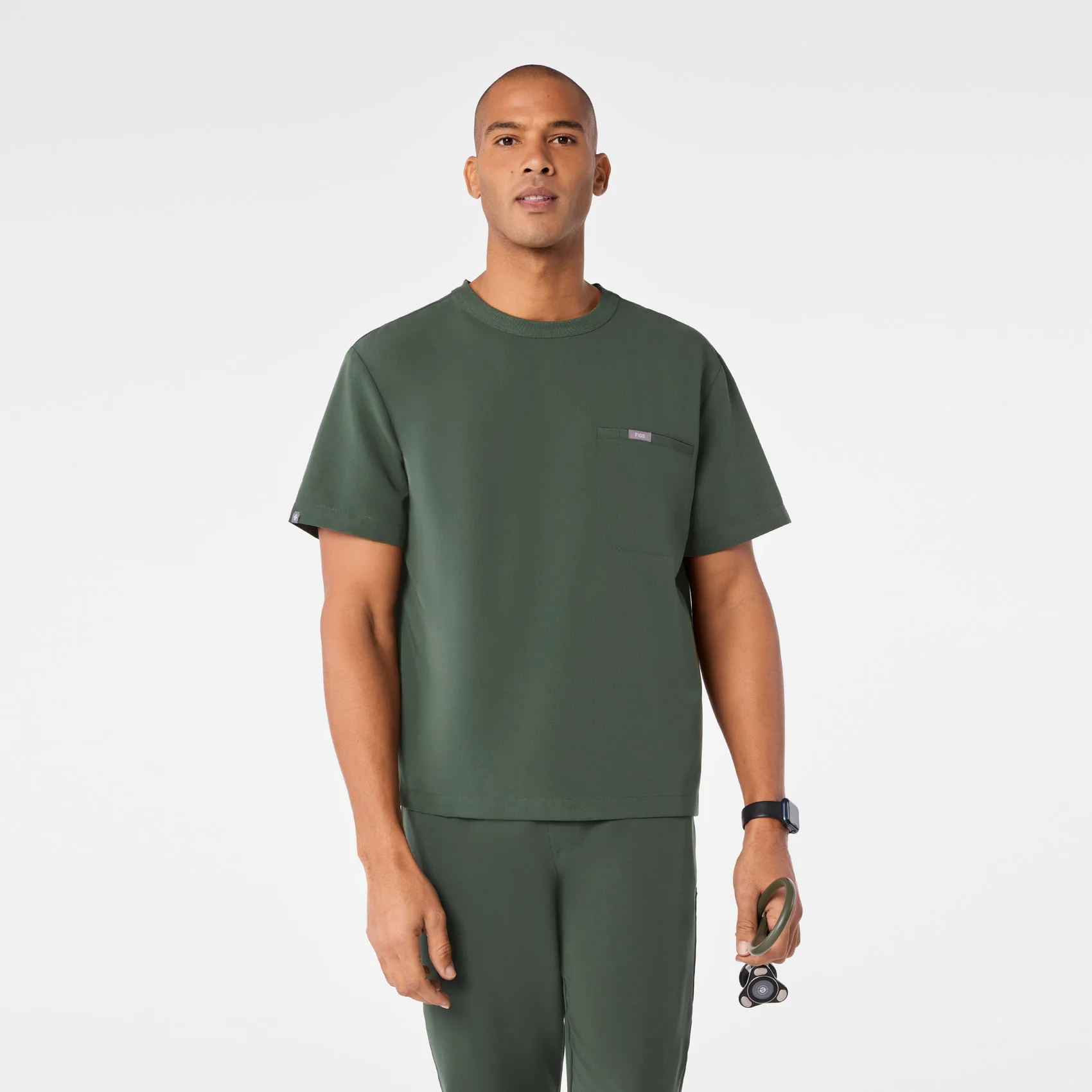 men's Moss Easton Relaxed - Crewneck Scrub Top