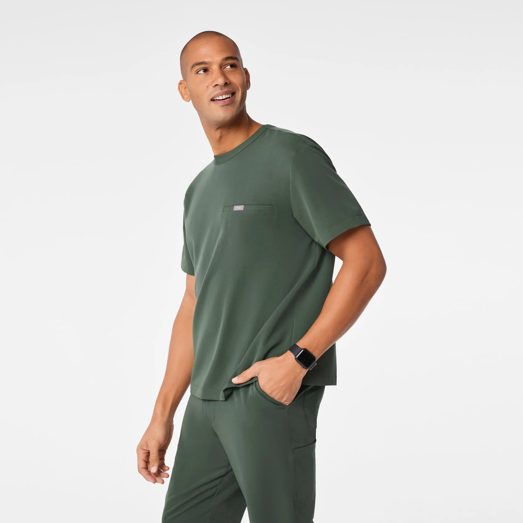 men's Moss Easton Relaxed - Crewneck Scrub Top - Image 3