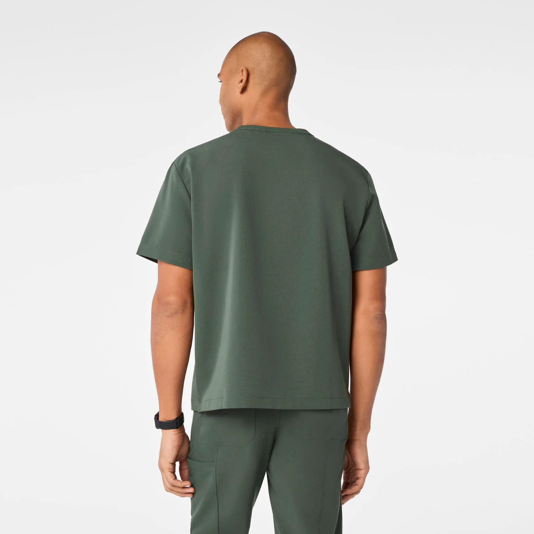 men's Moss Easton Relaxed - Crewneck Scrub Top - Image 4
