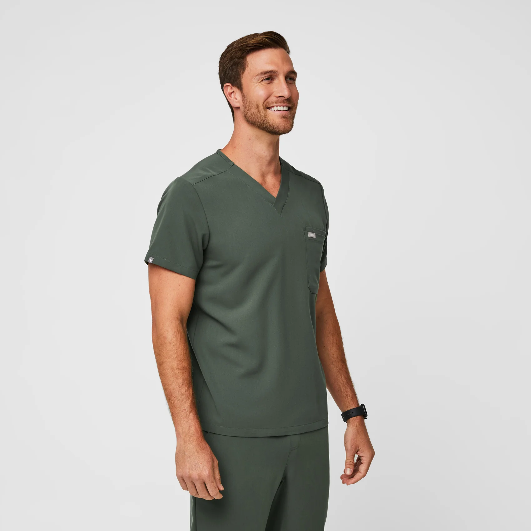men's Moss Leon™- Three-Pocket Scrub Top (3XL - 6XL) - Image 3