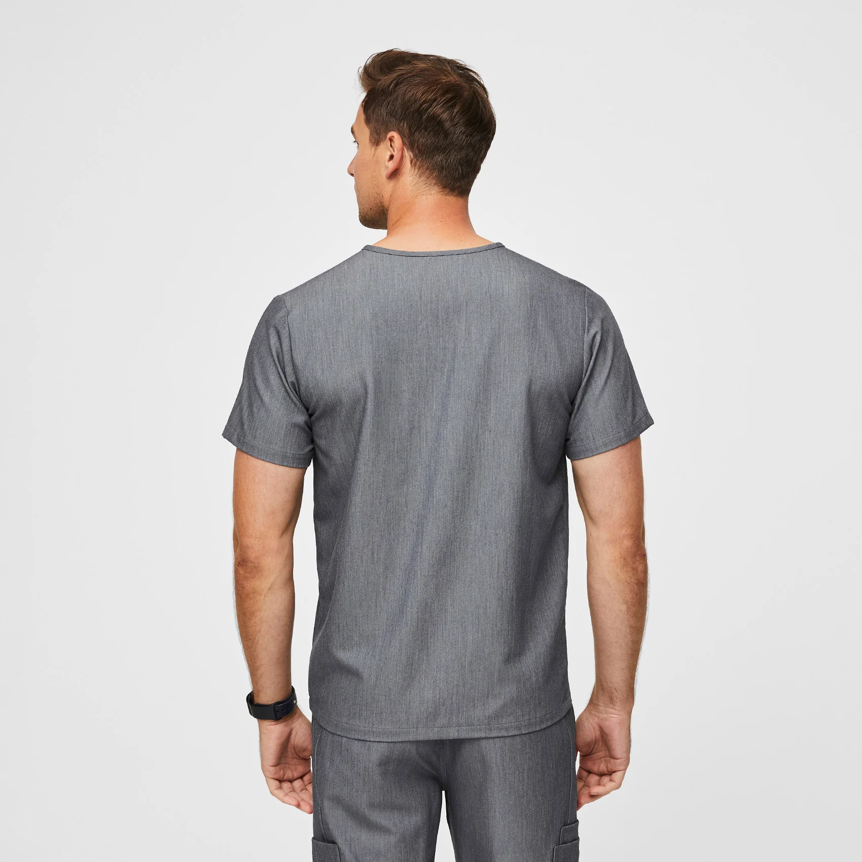Men's Graphite Leon™ - Three-Pocket Scrub Top - Image 4