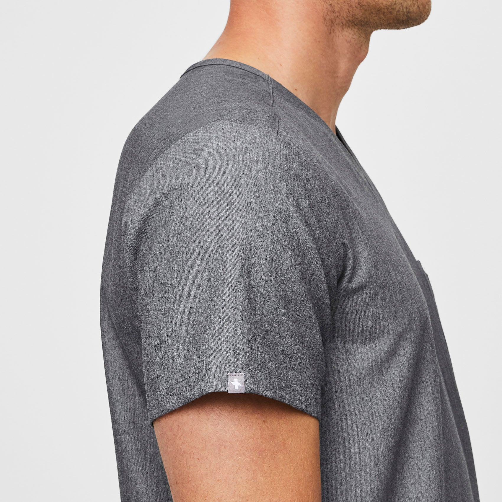 Men's Graphite Leon™ - Three-Pocket Scrub Top - Image 6