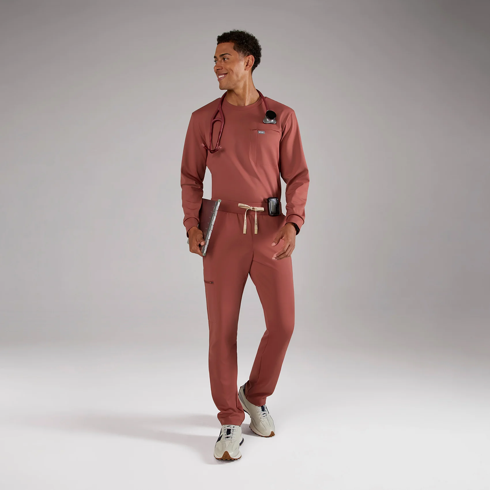 men's Rosewood Pierre FORMx Slim Tapered - Short Scrub Pant™ - Image 2