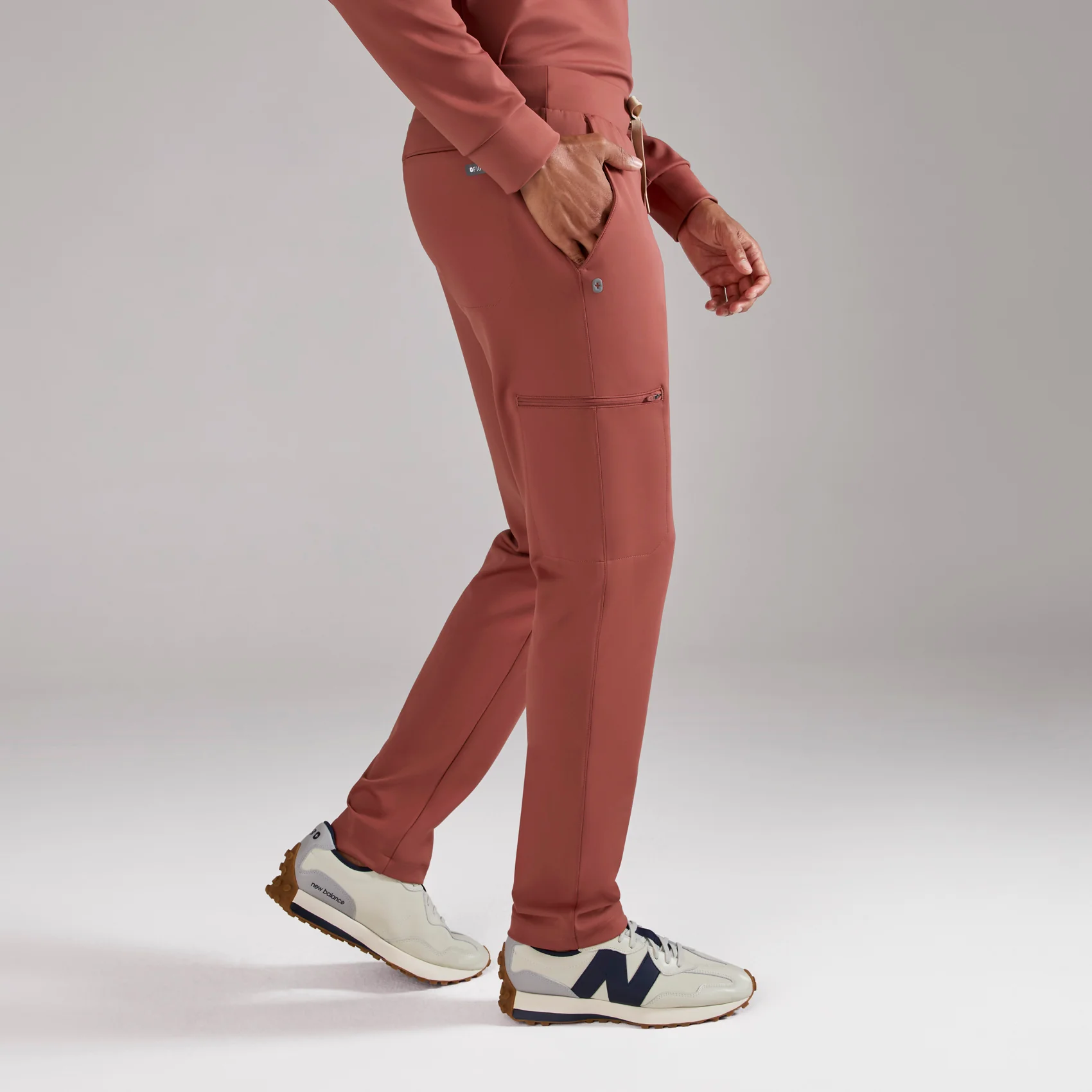 men's Rosewood Pierre FORMx Slim Tapered - Short Scrub Pant™ - Image 3
