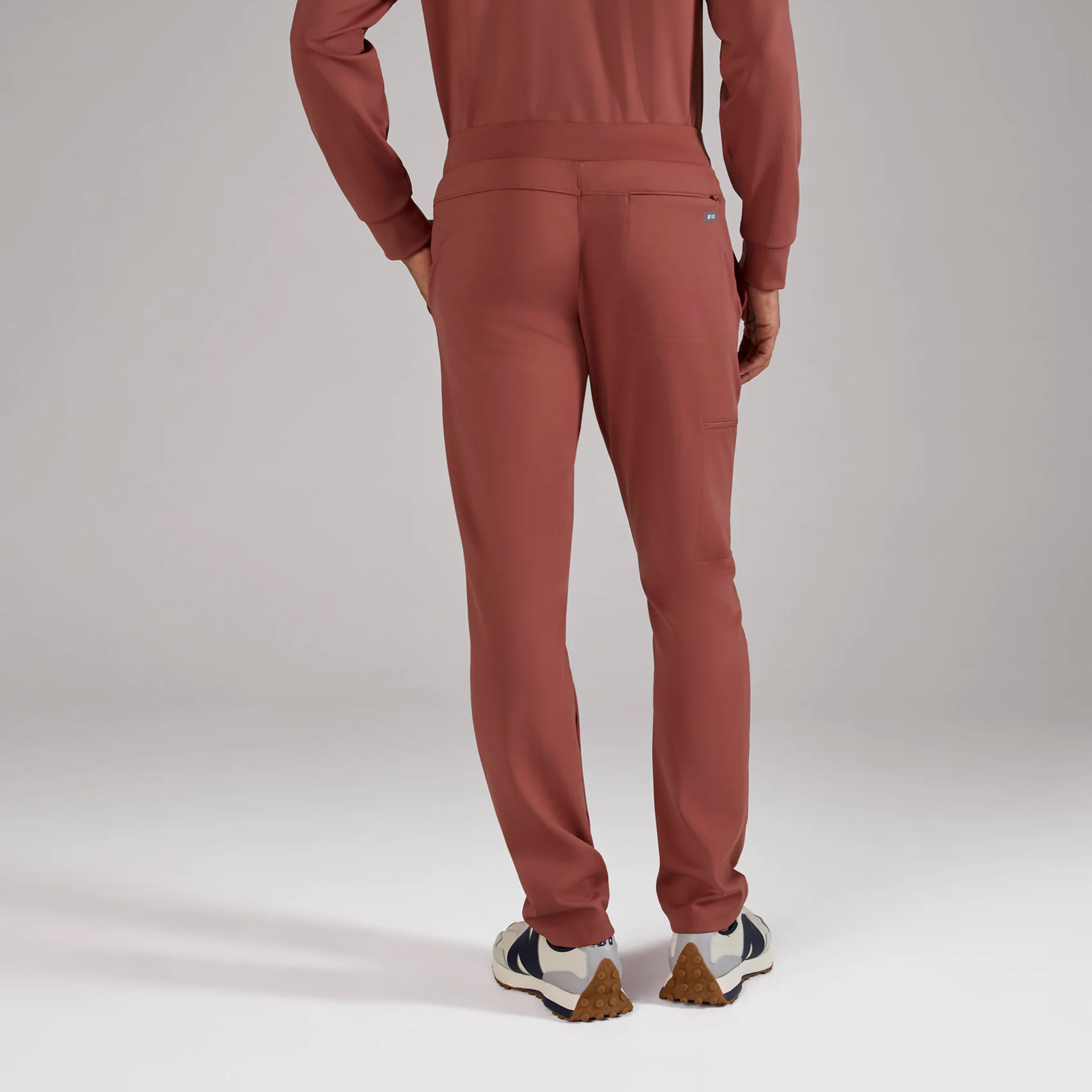 men's Rosewood Pierre FORMx Slim Tapered - Short Scrub Pant™ - Image 4