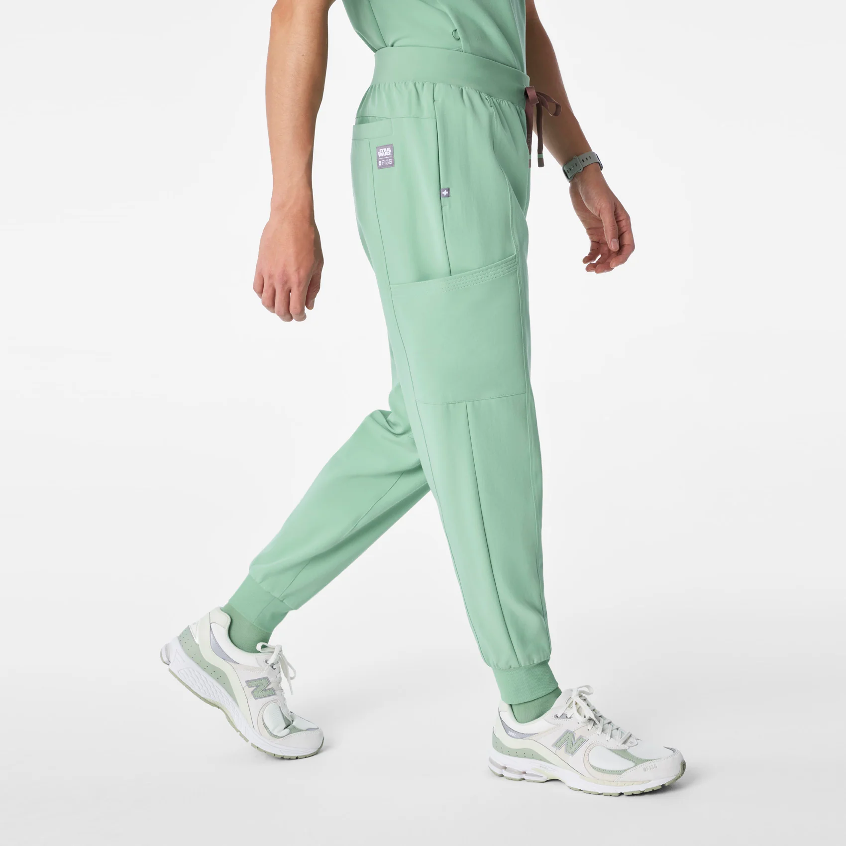 men's Jade STAR WARS™ | FIGS - Short Scrub Pant - Image 4