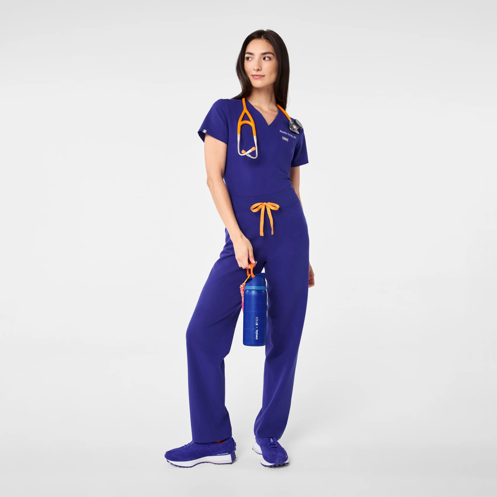 unisex Deep Royal Blue Owala® x FIGS Freesip™ - Water Bottle - Image 7