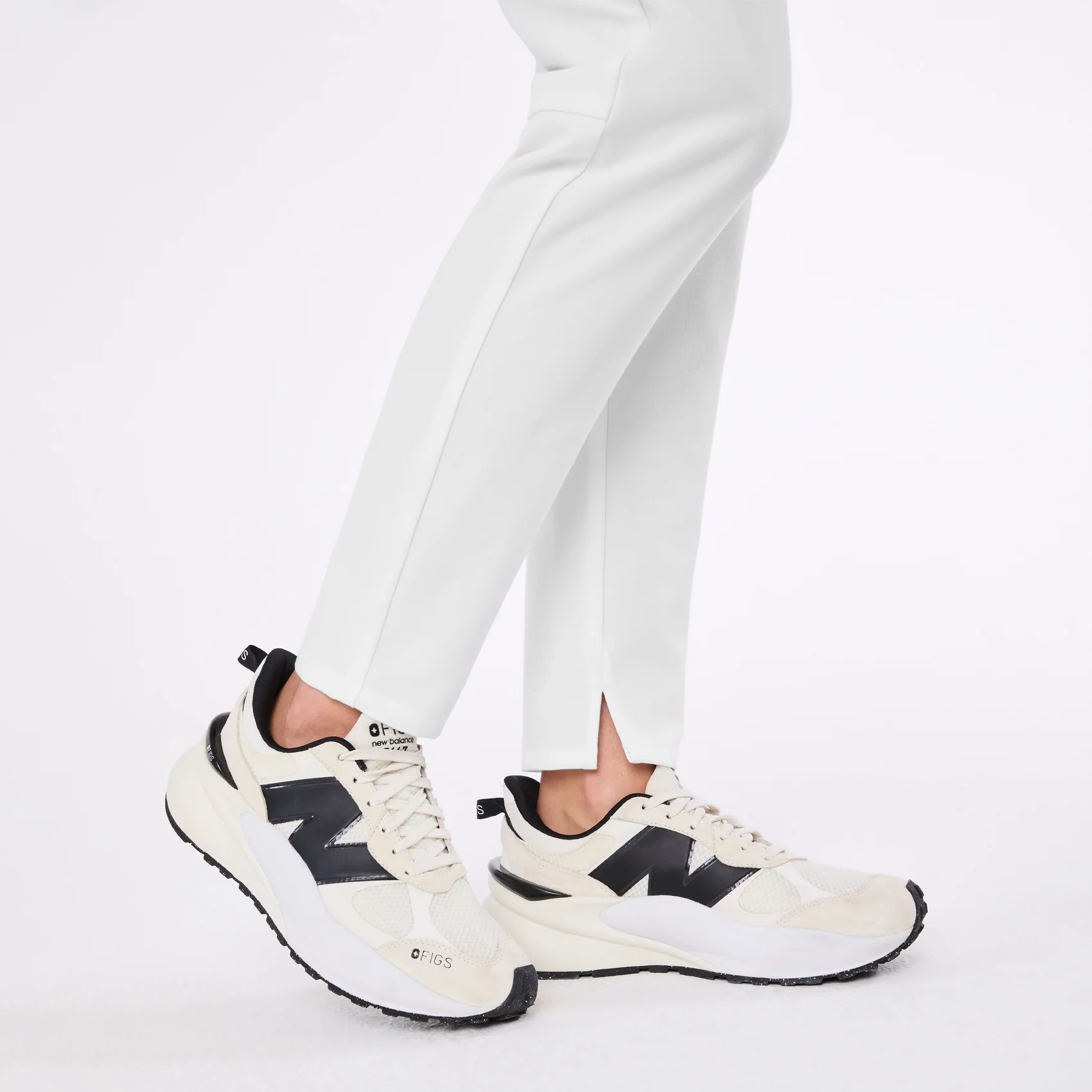 women's Optic White Alva High Waisted Tapered - Petite Scrub Pant - Image 9