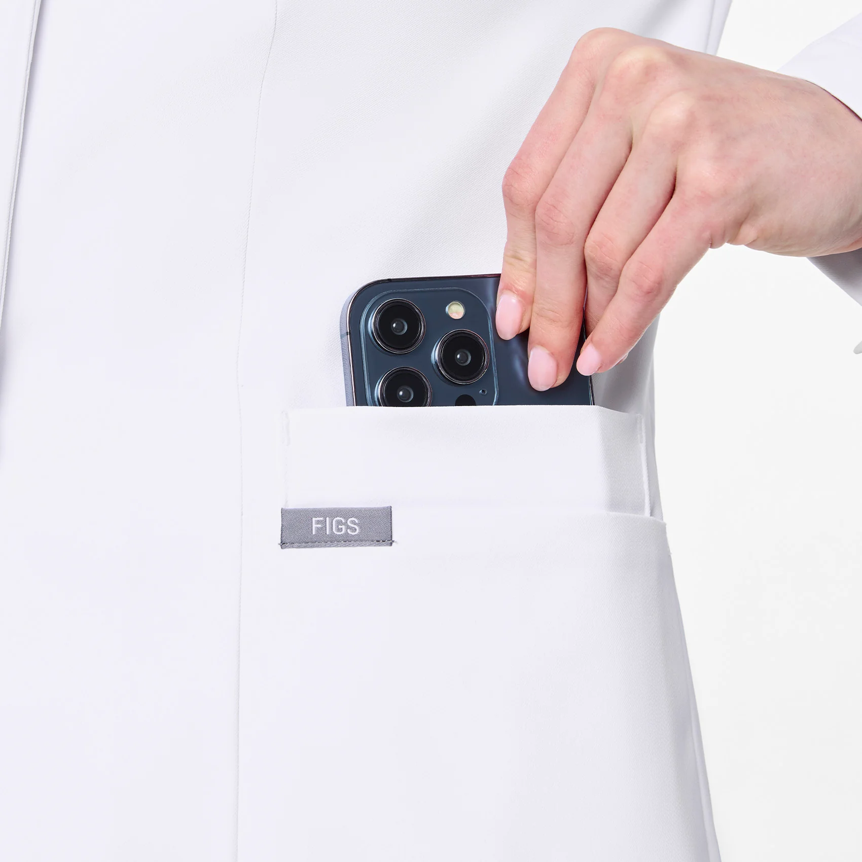 women's White Bellevue - Slim Short Lab Coat - Image 5