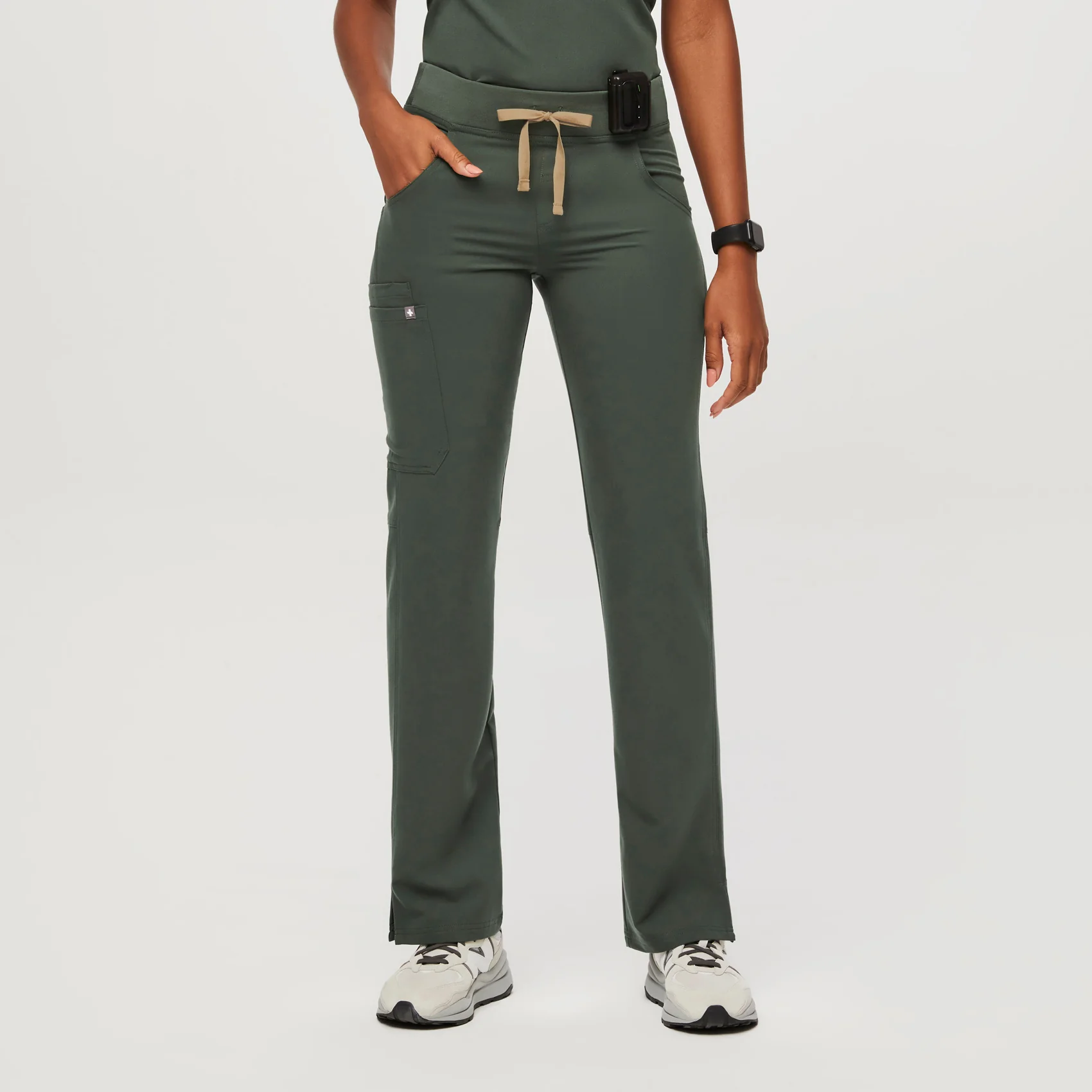 women's Moss Kade - Cargo Scrub Pant™