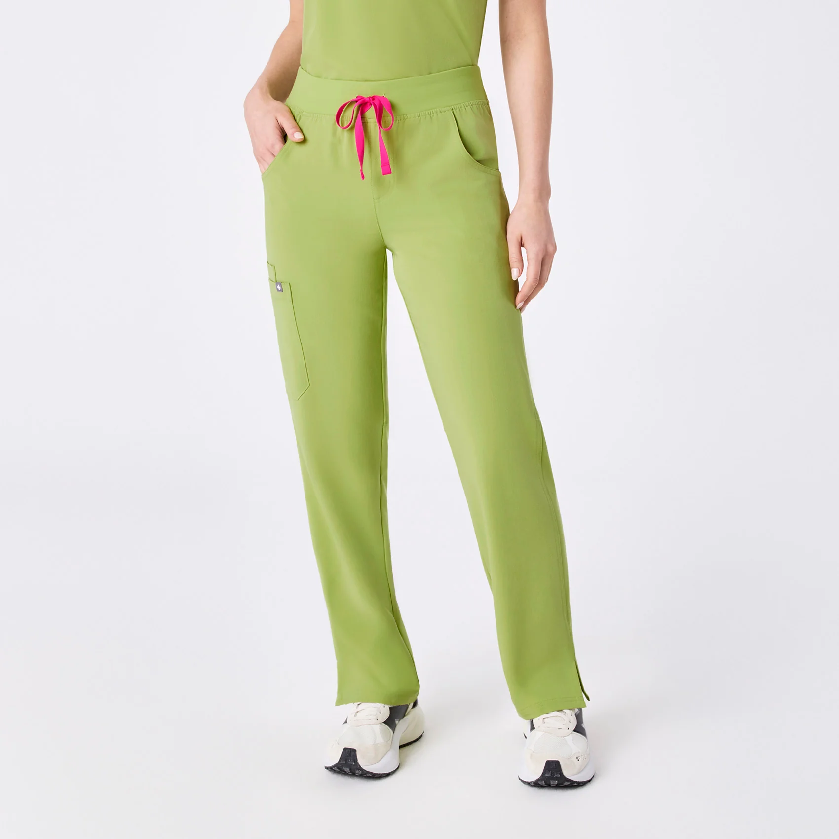 women's Matcha Kade - Tall Cargo Scrub Pant™