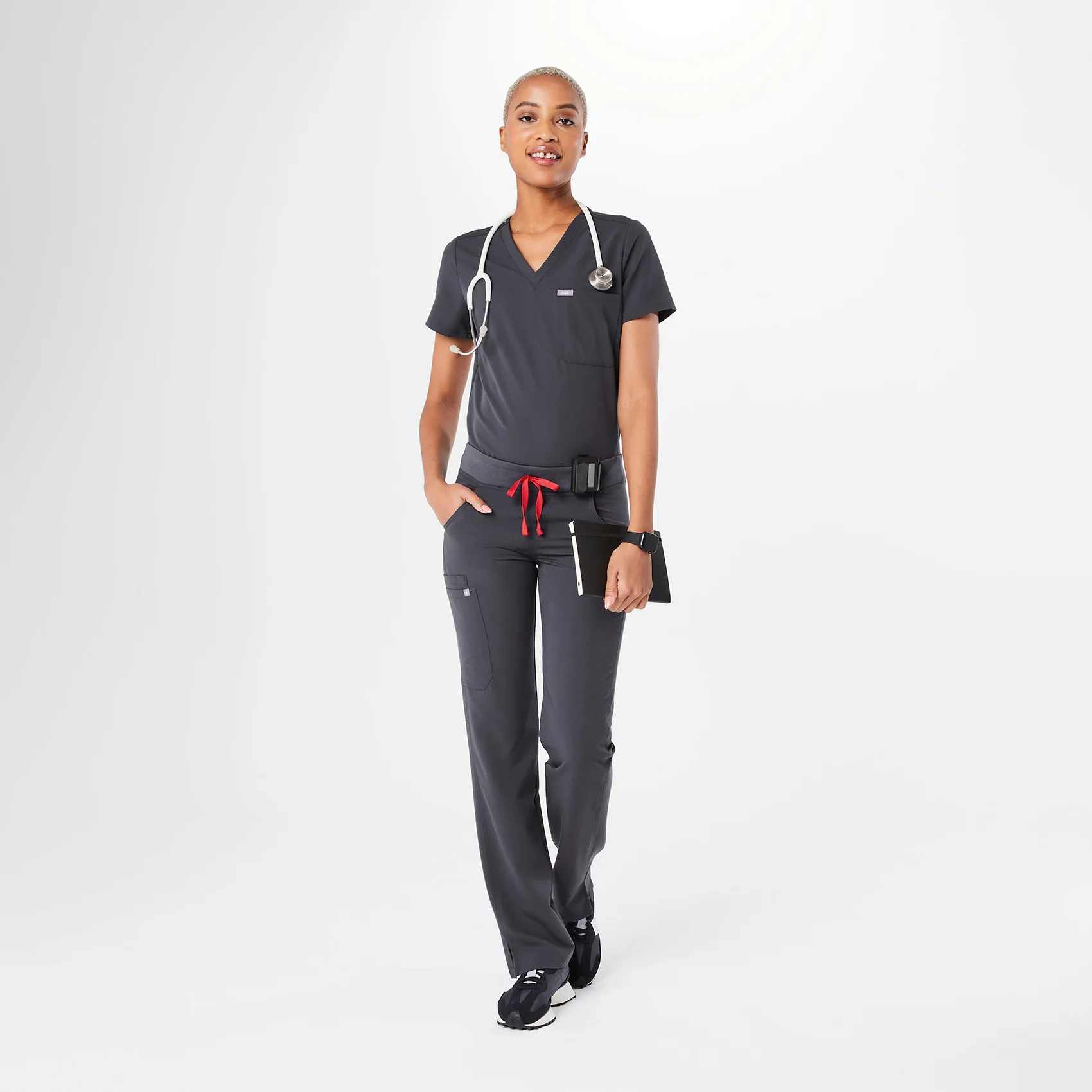 women's Charcoal Kade™ - Cargo Scrub Pants (3XL - 6XL) - Image 2