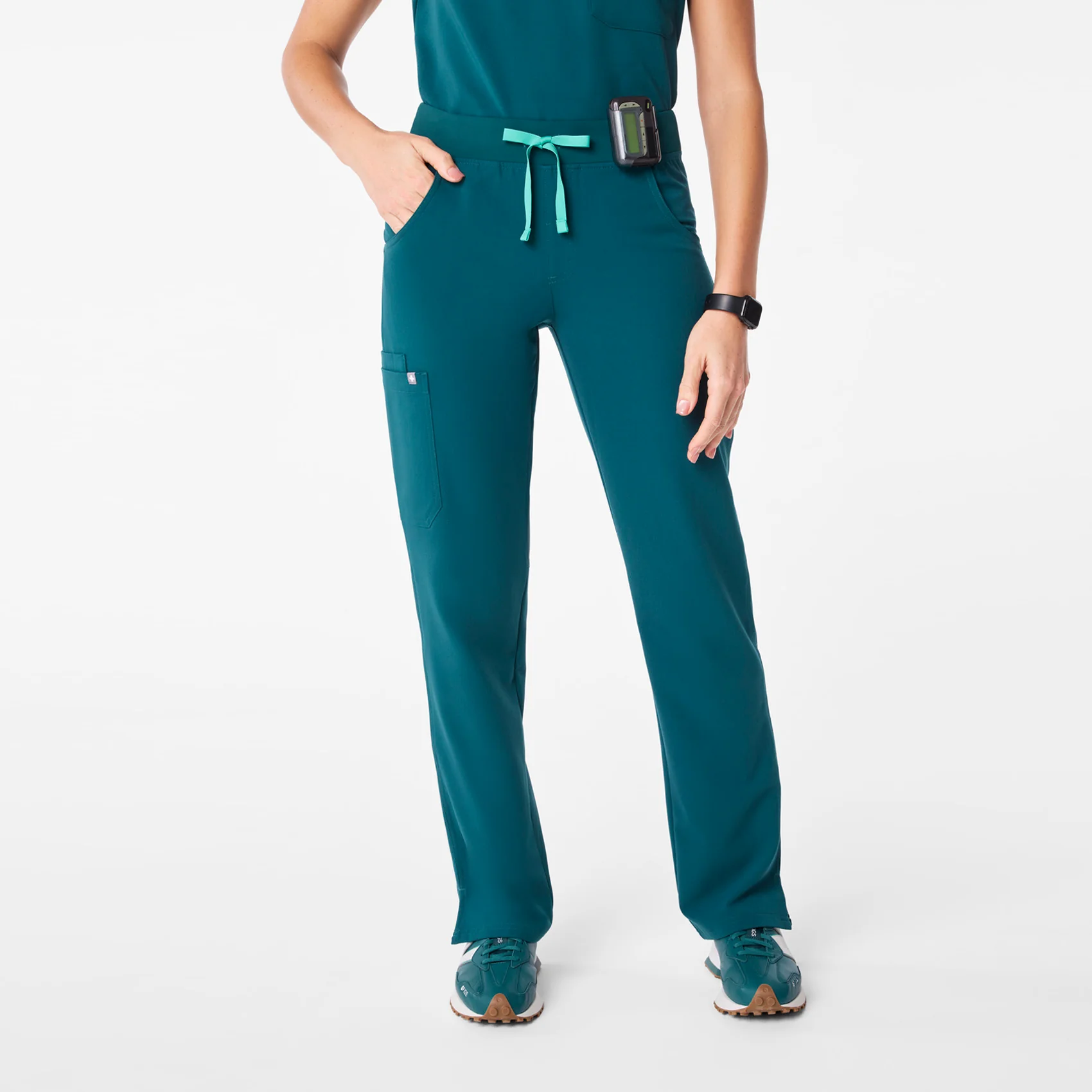 women's Caribbean Blue Kade - Petite Cargo Scrub Pant™