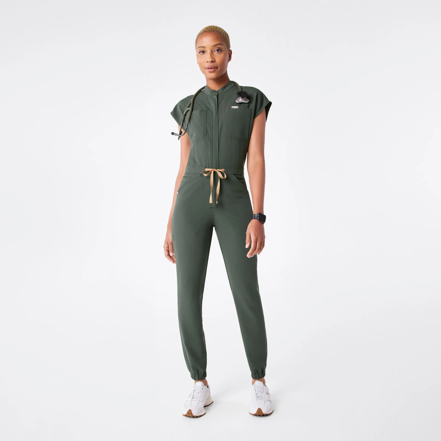women's Moss Rafaela Cargo Jogger - ScrubJumpsuit™