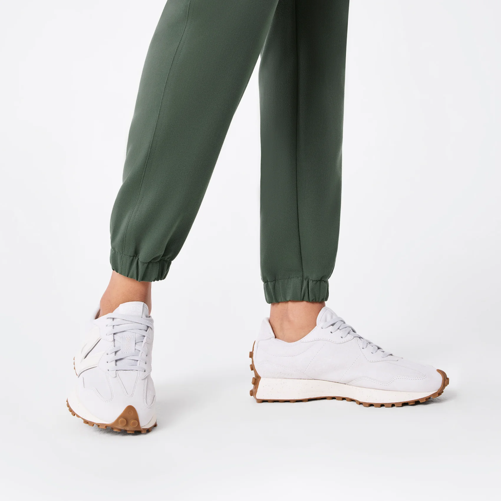 women's Moss Rafaela Cargo Jogger - ScrubJumpsuit™ - Image 9