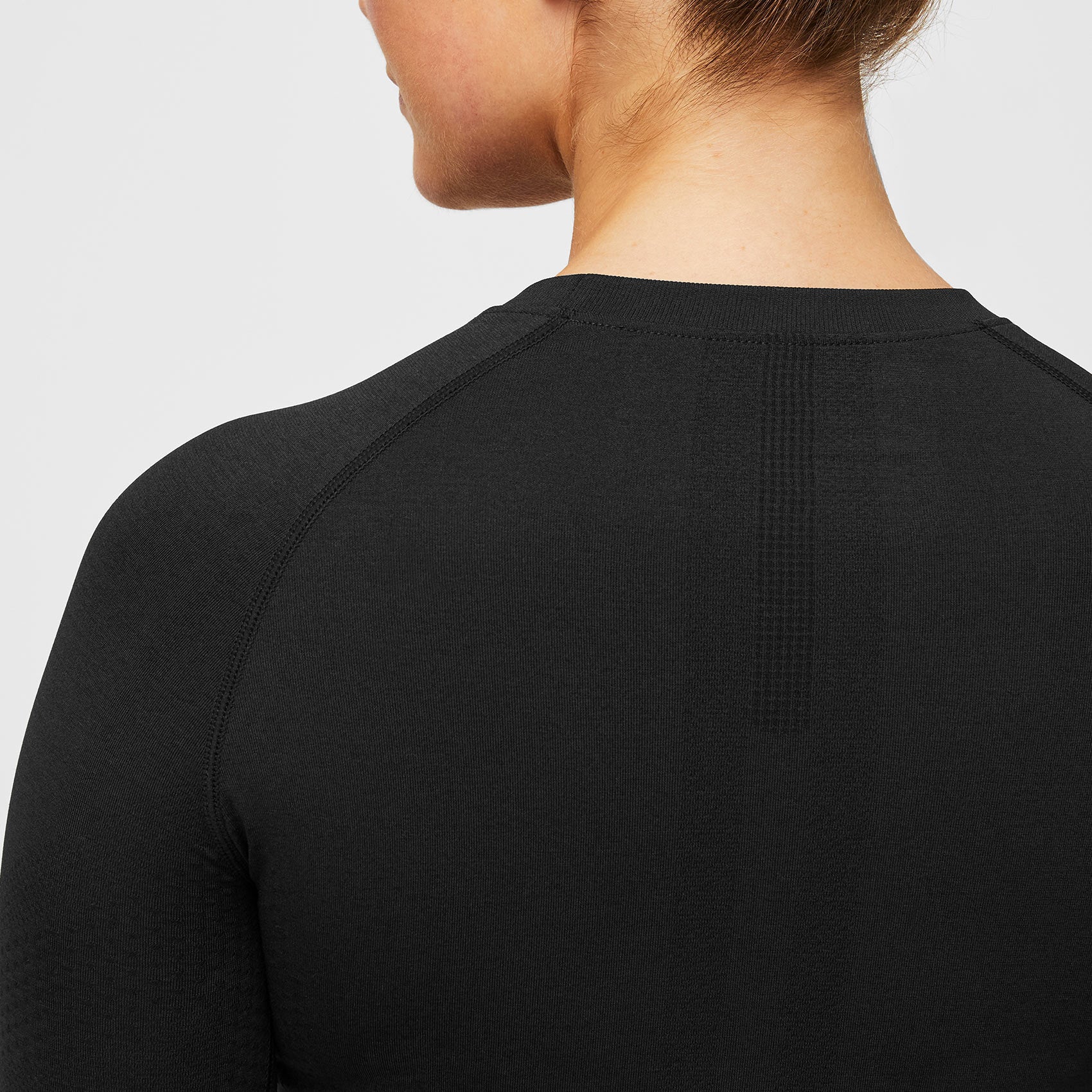 women's Black Salta Seamless - Longsleeve Underscrub - Image 4