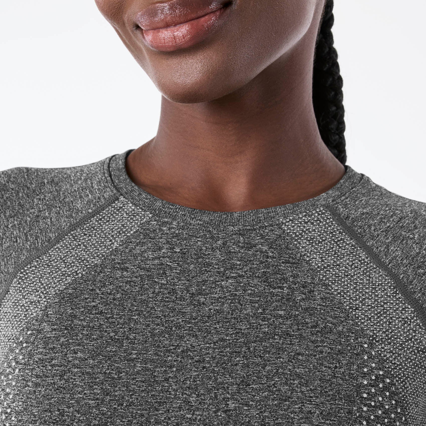 women's Graphite Salta Seamless Cropped - Longsleeve Underscrub - Image 6