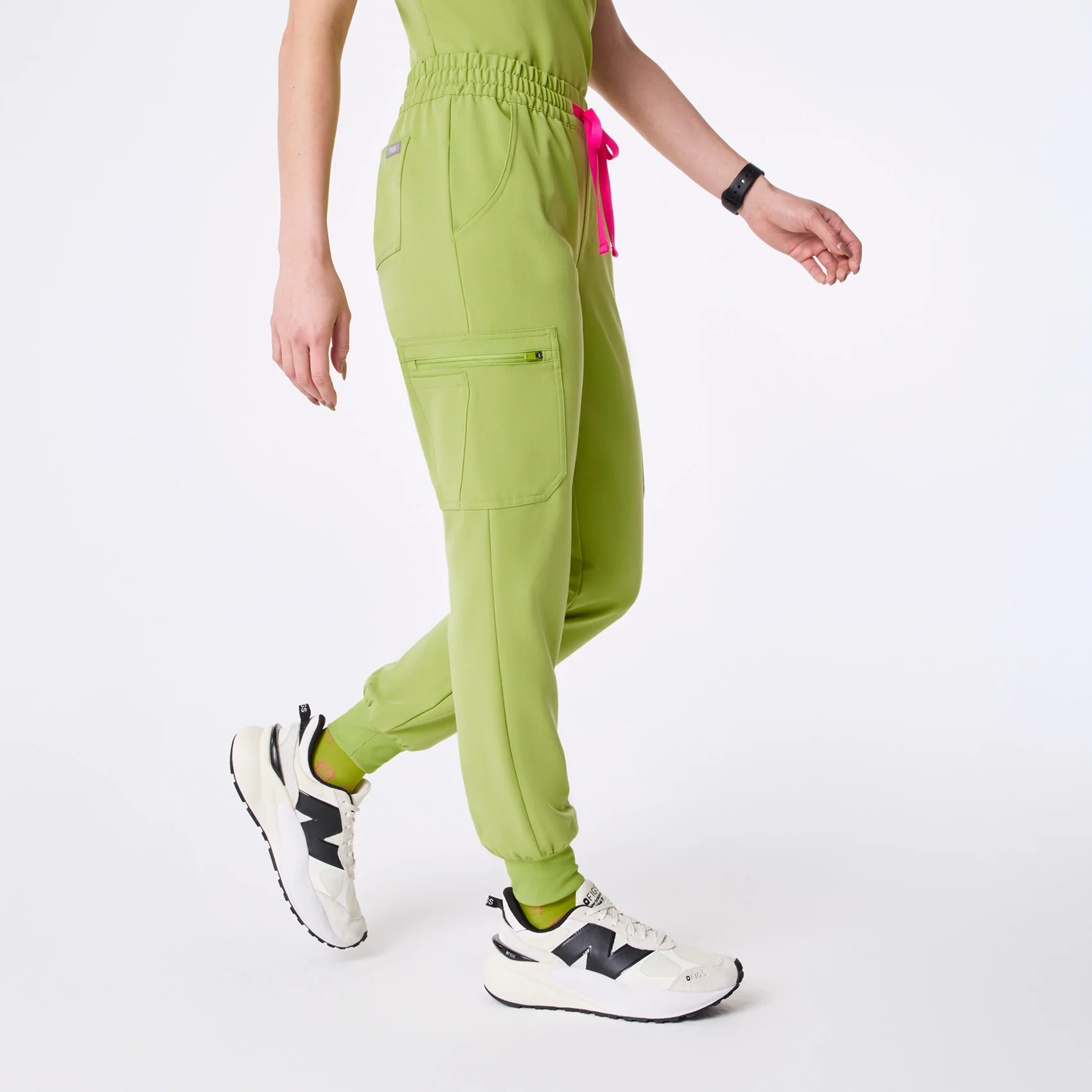women's Matcha Uman Relaxed - Jogger Scrub Pant - Image 3